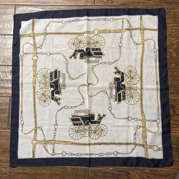 Vintage Elegant Carriage Print Scarf - Picture 1 of 5